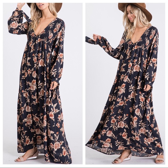 ✨LAST ONE ✨Boho Chic Floral Maxi Dress - Picture 4 of 6